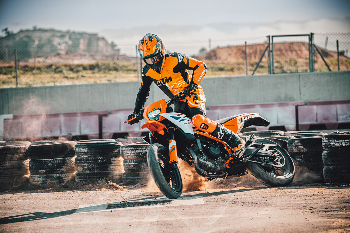 125 SMC R