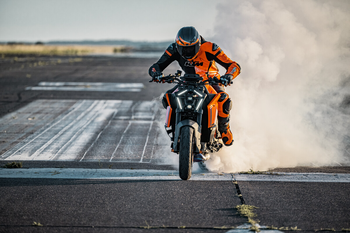 1390 Super Duke R EVO