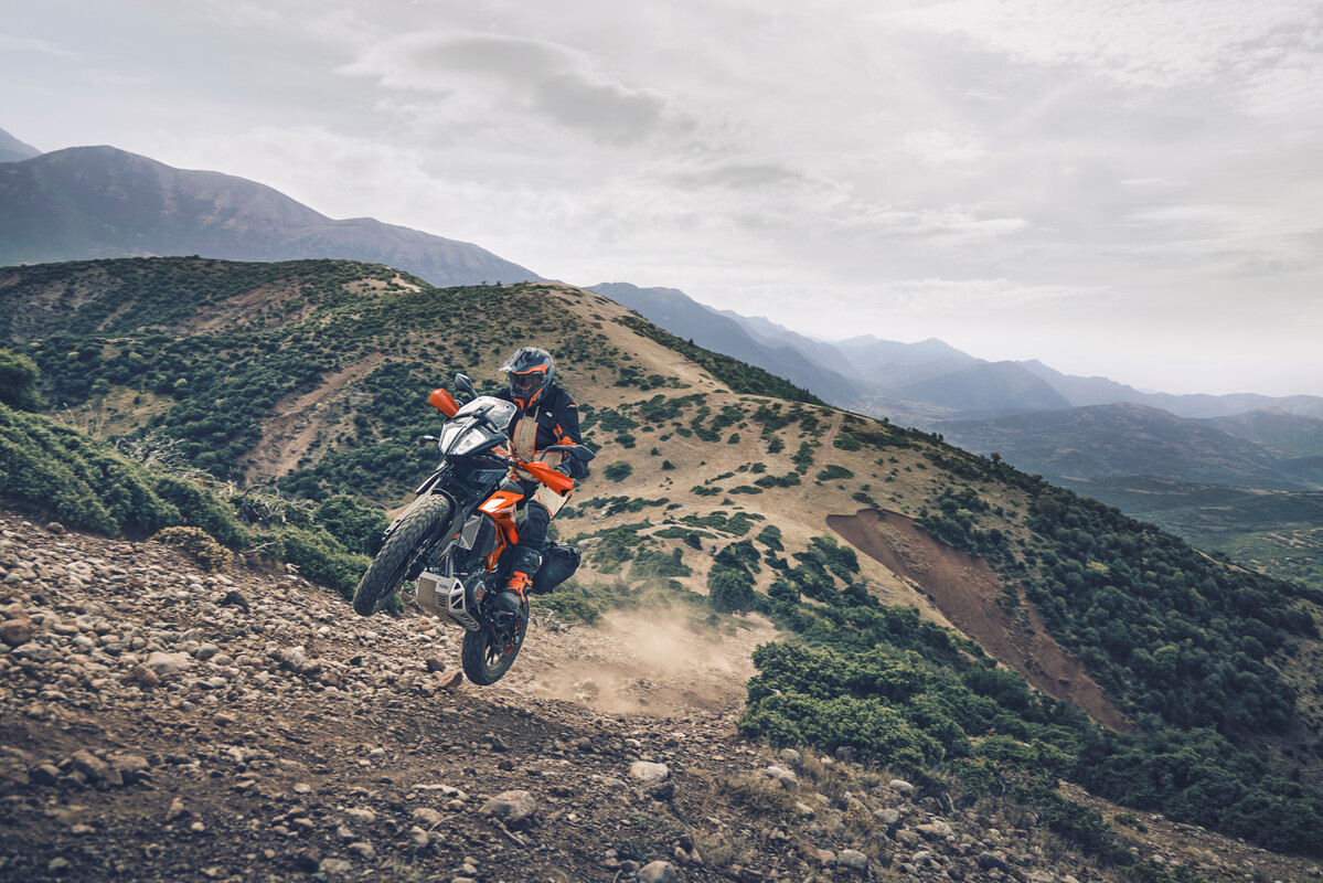 390 Adventure