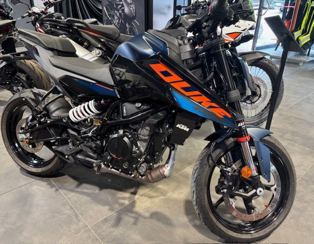 Duke 125